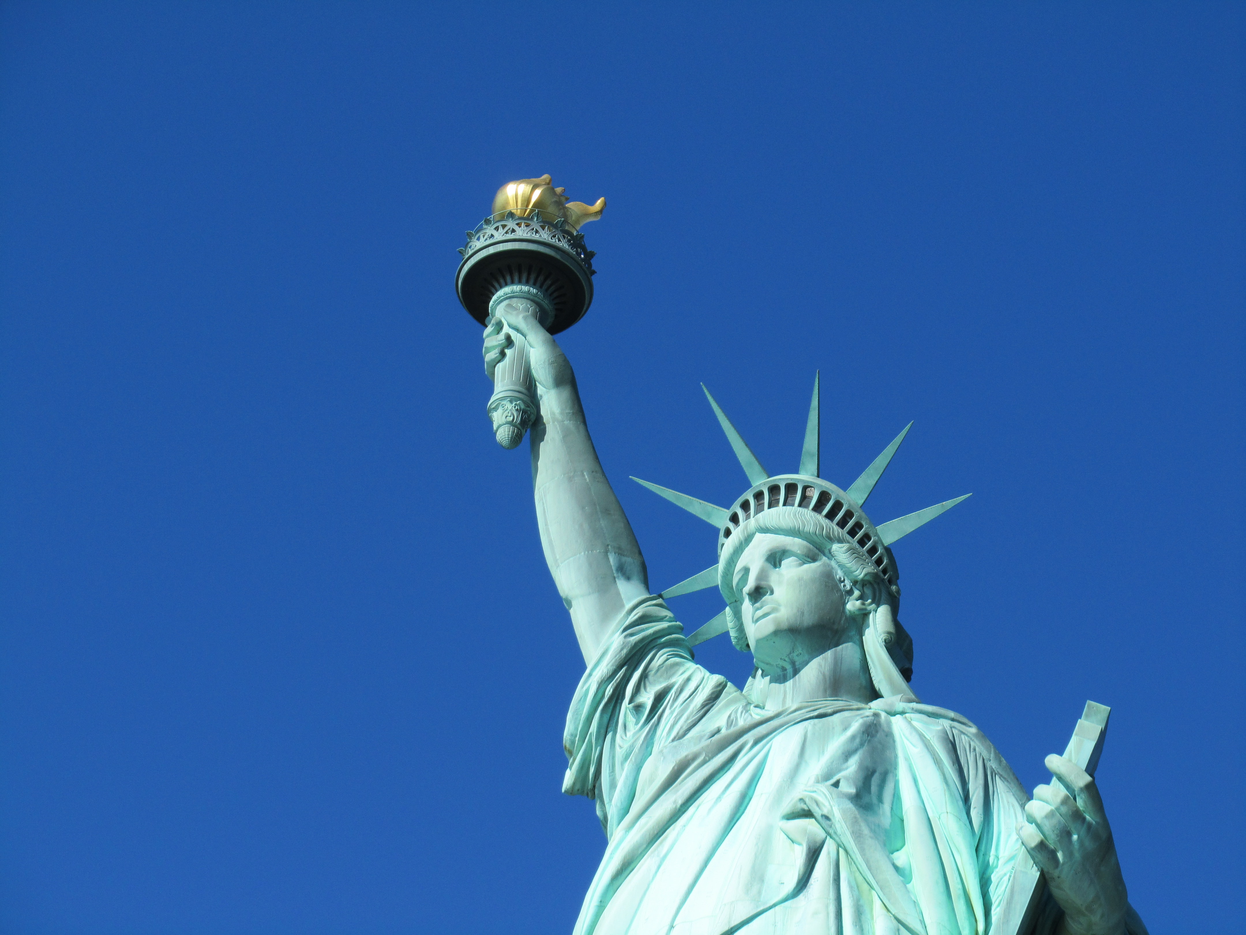 Какой символ свободы. Статуя свободы Нью-Йорк. Статуя свободы Митра. Символ Америки статуя свободы. Статуя свободы 1950.