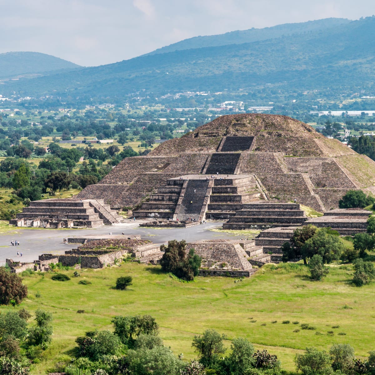 Newly Discovered Treasure Beneath A Pyramid Sheds Light On Ancient ...