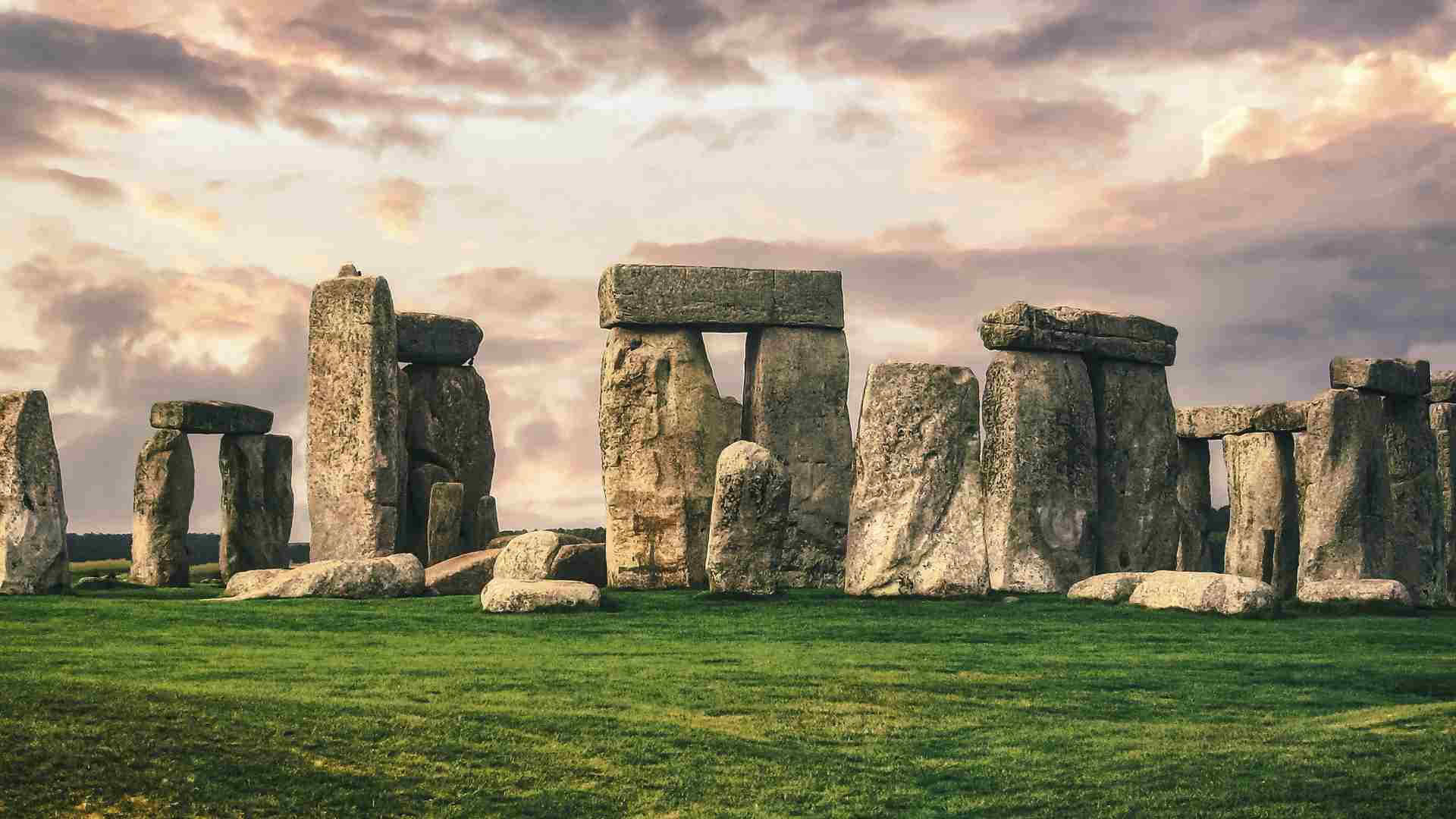 A photograph of Stonehenge in the UK