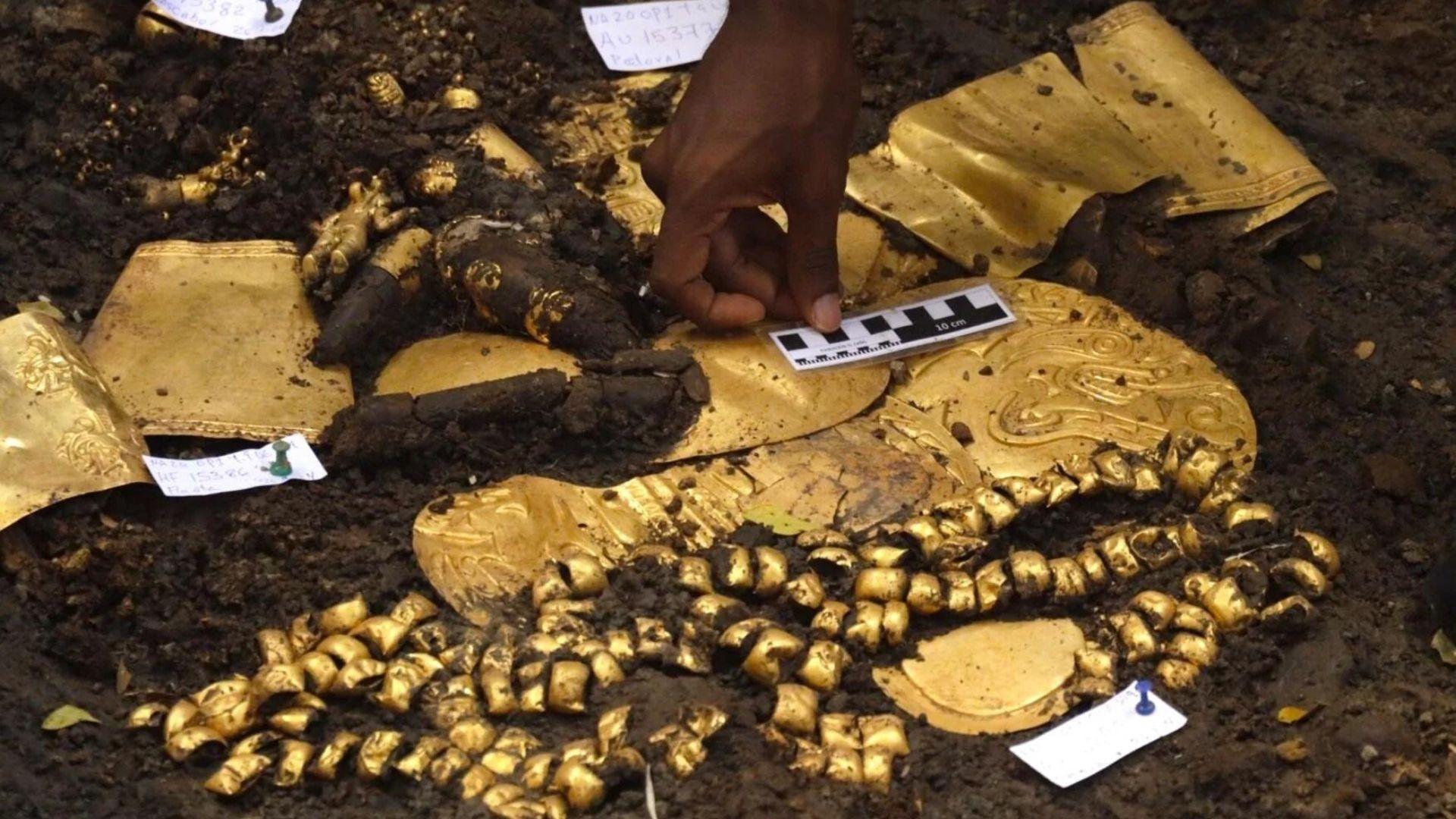 Gold artifacts found in tomb No. 9 at the El Caño archaeological site in Panama