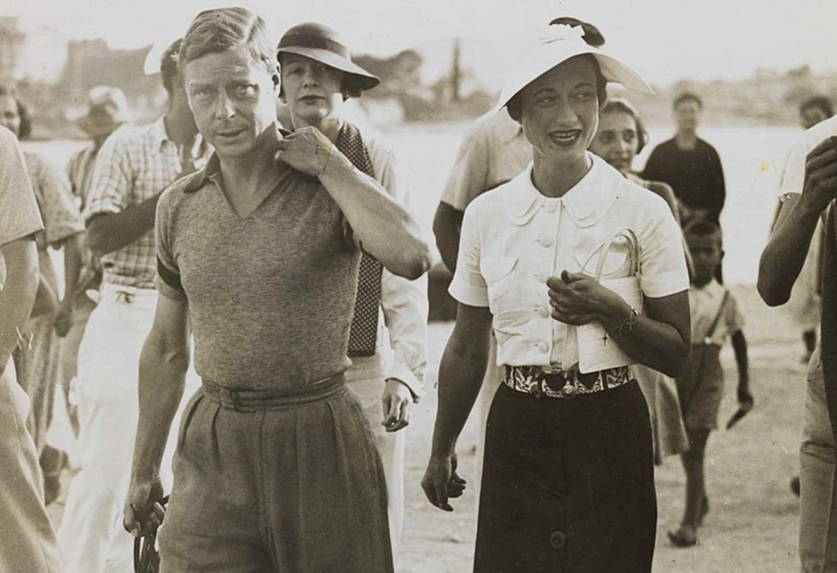 Edward VIII pictured alongside Wallis Simpson during a holiday in 1936