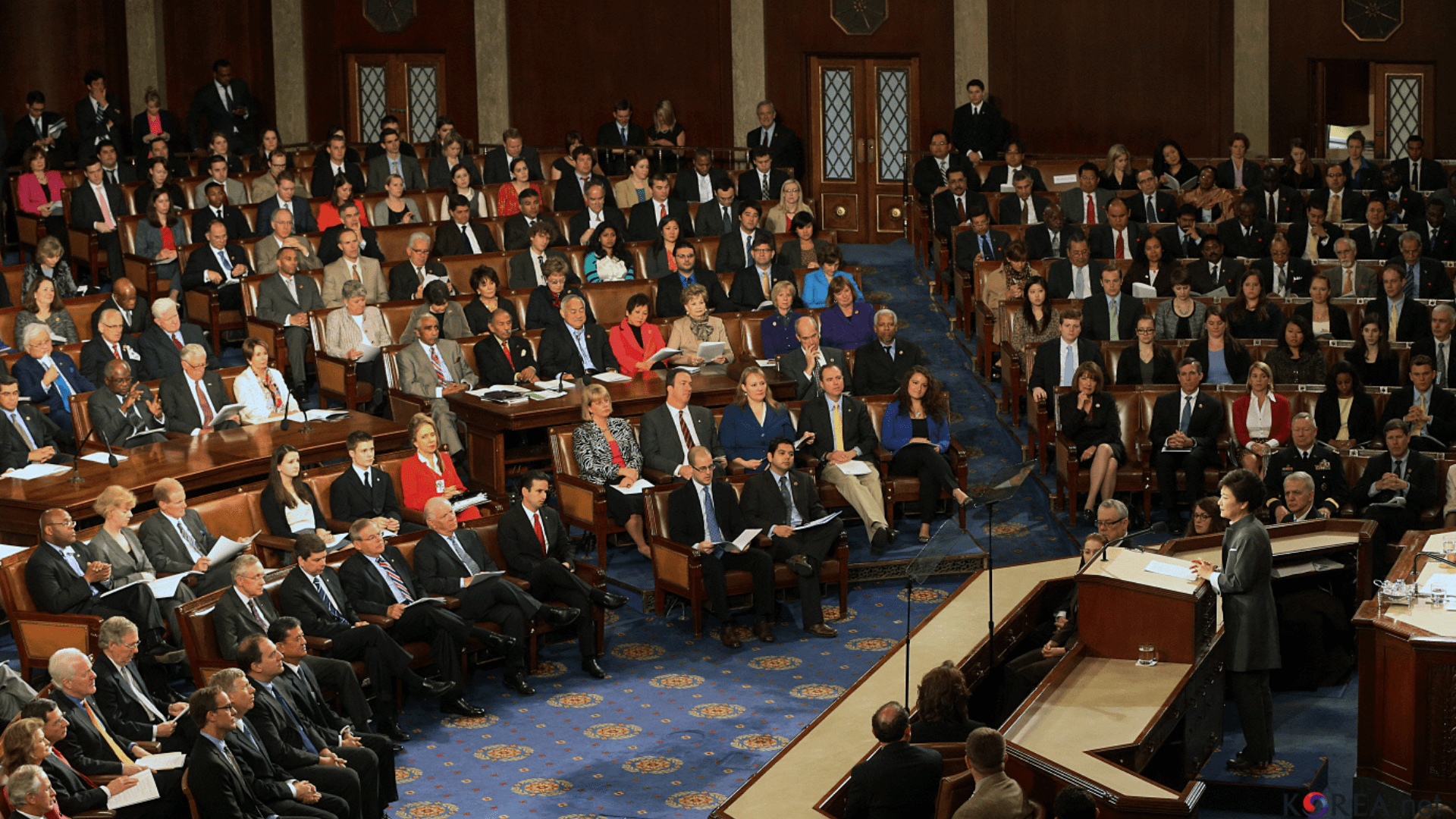 Korean President stands and addresses U.S. Congress.