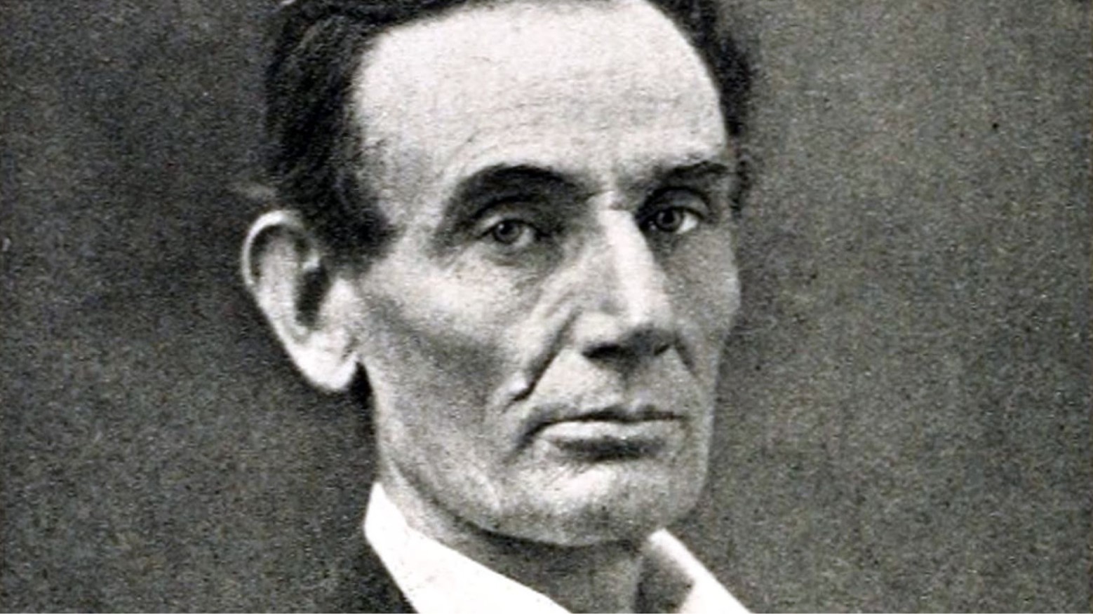 A photo of Abraham Lincoln in 1860, without facial hair.