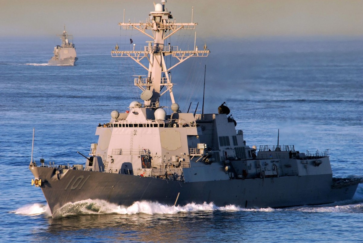 A photograph of the US warship USS Gridley at sea