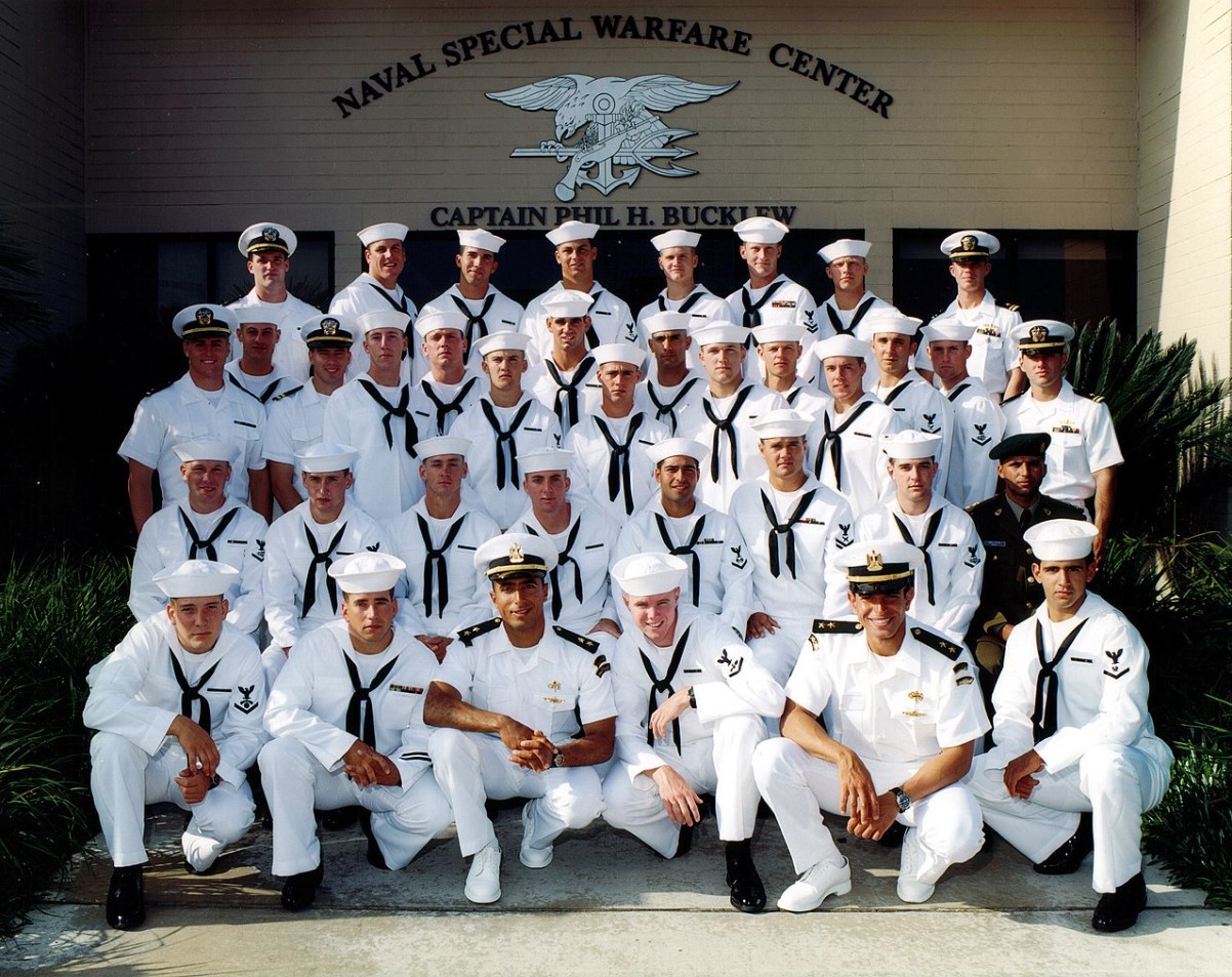 A picture depicting several members of the US Navy